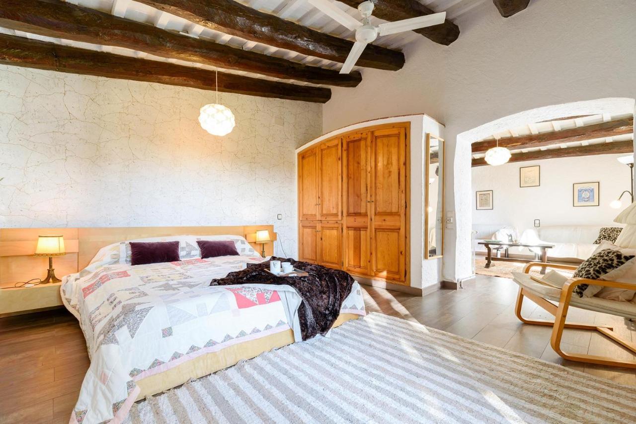 Masia Can Manent Del Bosc S XVIII Santa Eulalia de Ronsana Bagian luar foto