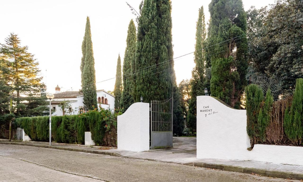 Masia Can Manent Del Bosc S XVIII Santa Eulalia de Ronsana Bagian luar foto