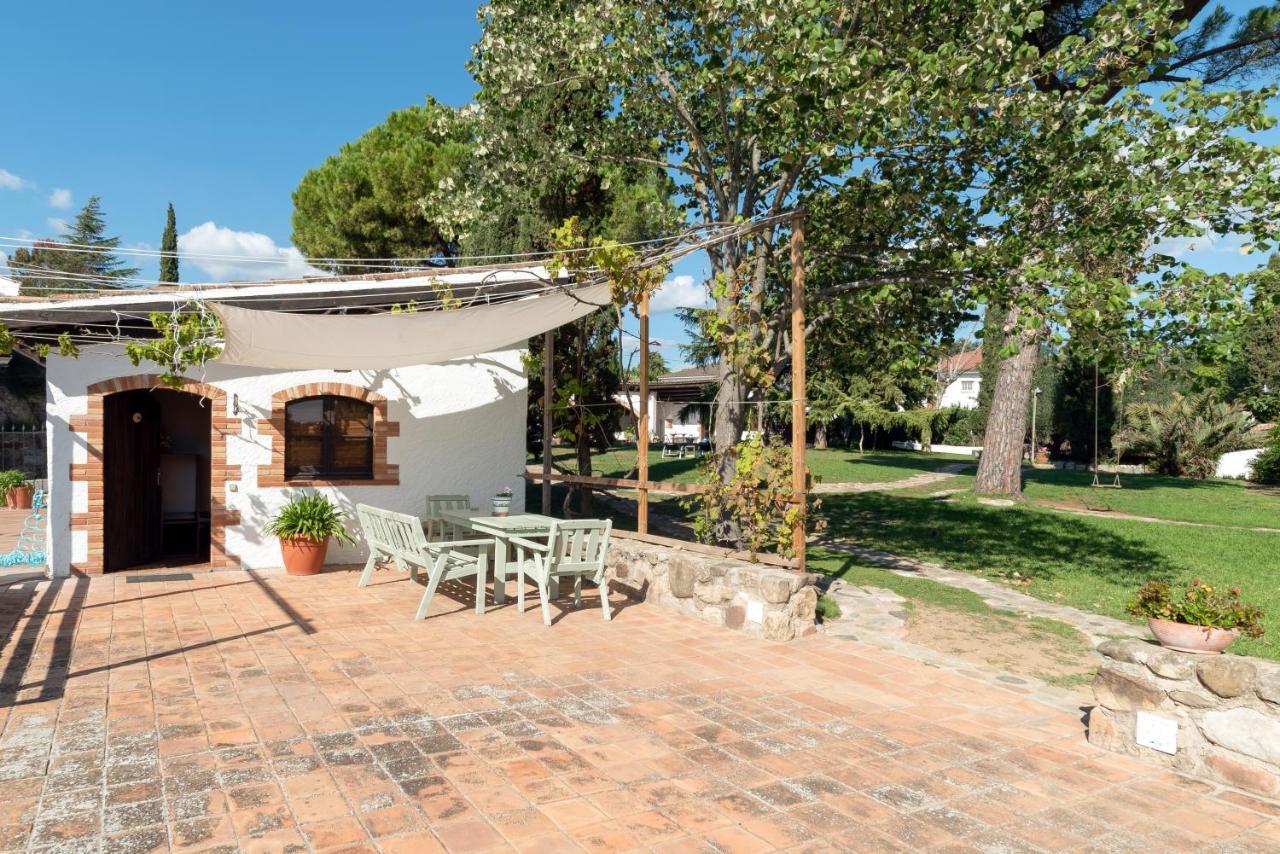 Masia Can Manent Del Bosc S XVIII Santa Eulalia de Ronsana Bagian luar foto